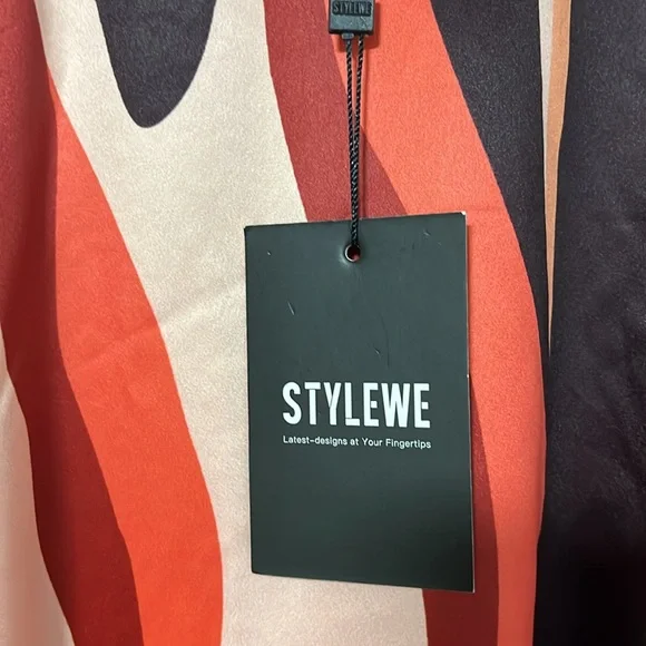 Multi-coloured dress - Picture 2 of 10